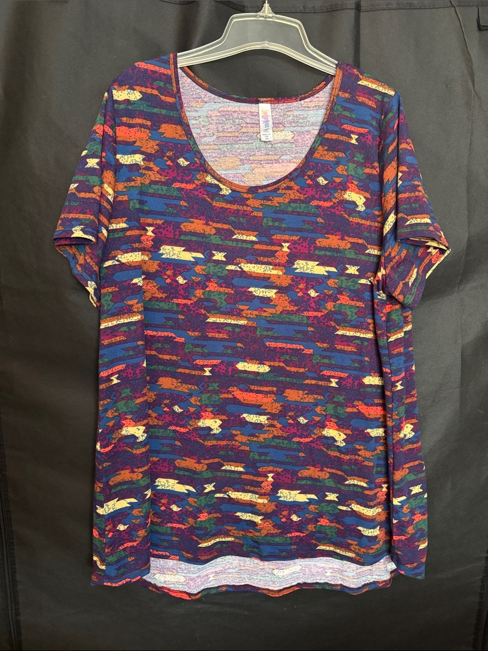 Lularoe Women’s Purple Multicolor Scoop Neck Top